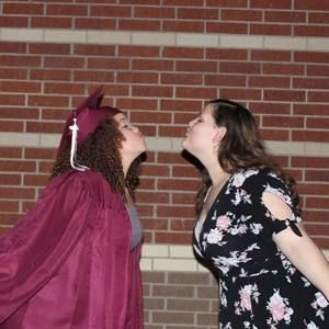 Meet your Posher, Avery